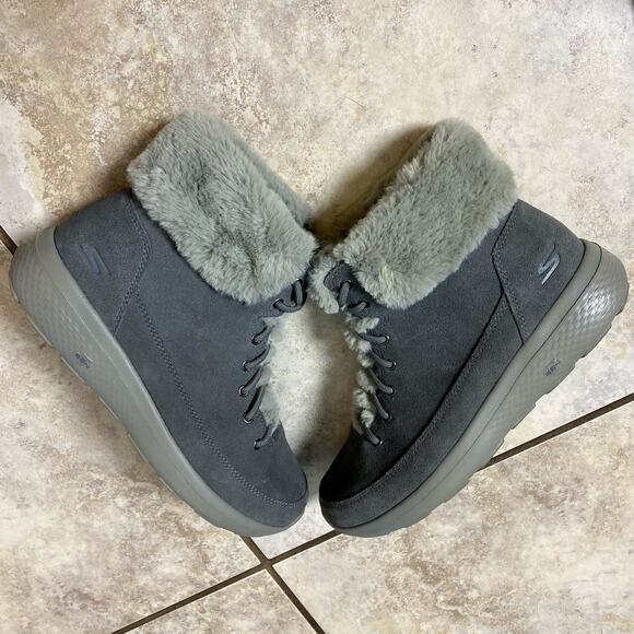Skechers Boots 7.5 On The Go Winter Chill Gray Suede Leather Lace Up Ankle - Picture 8 of 11